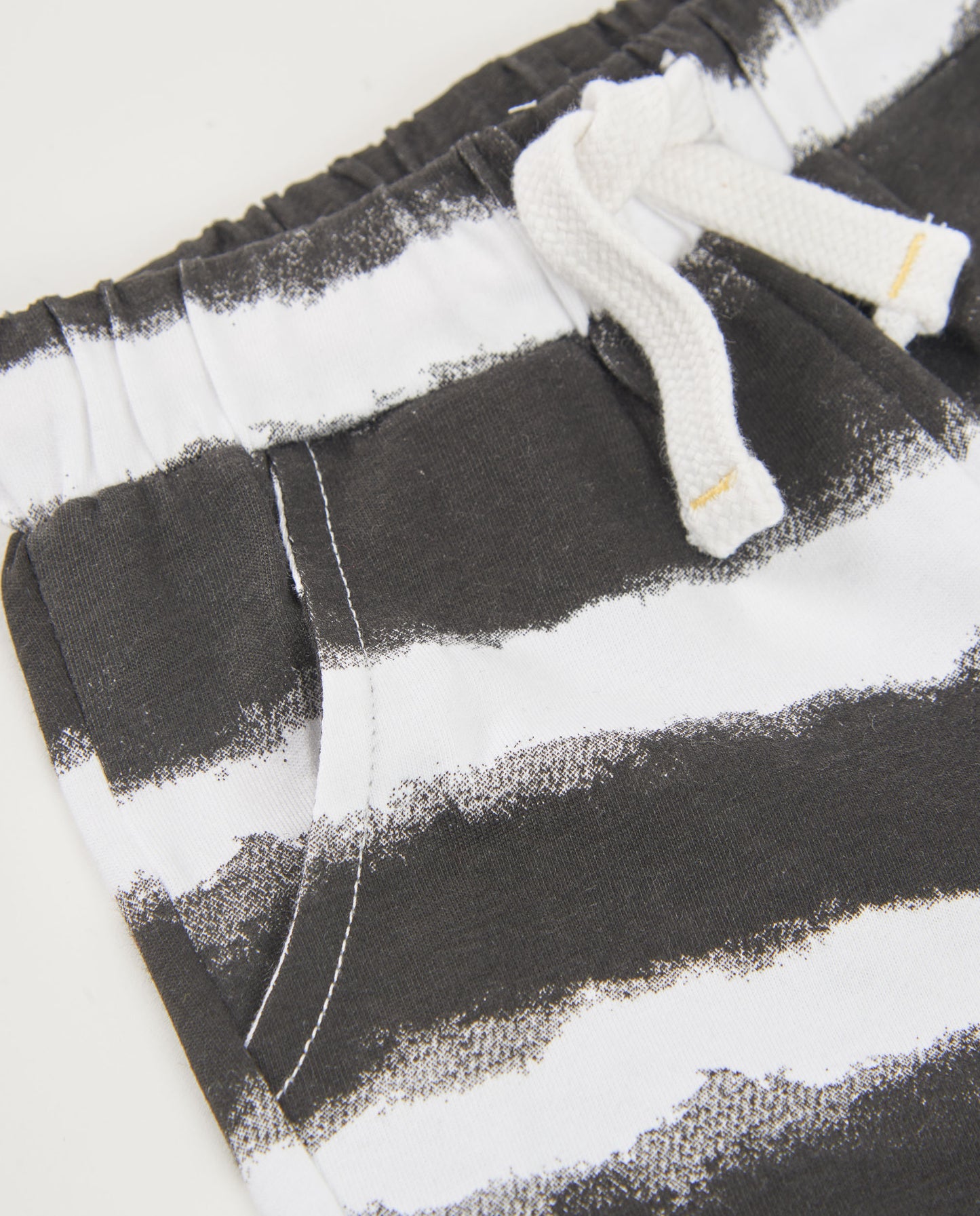 Jersey Bermudas