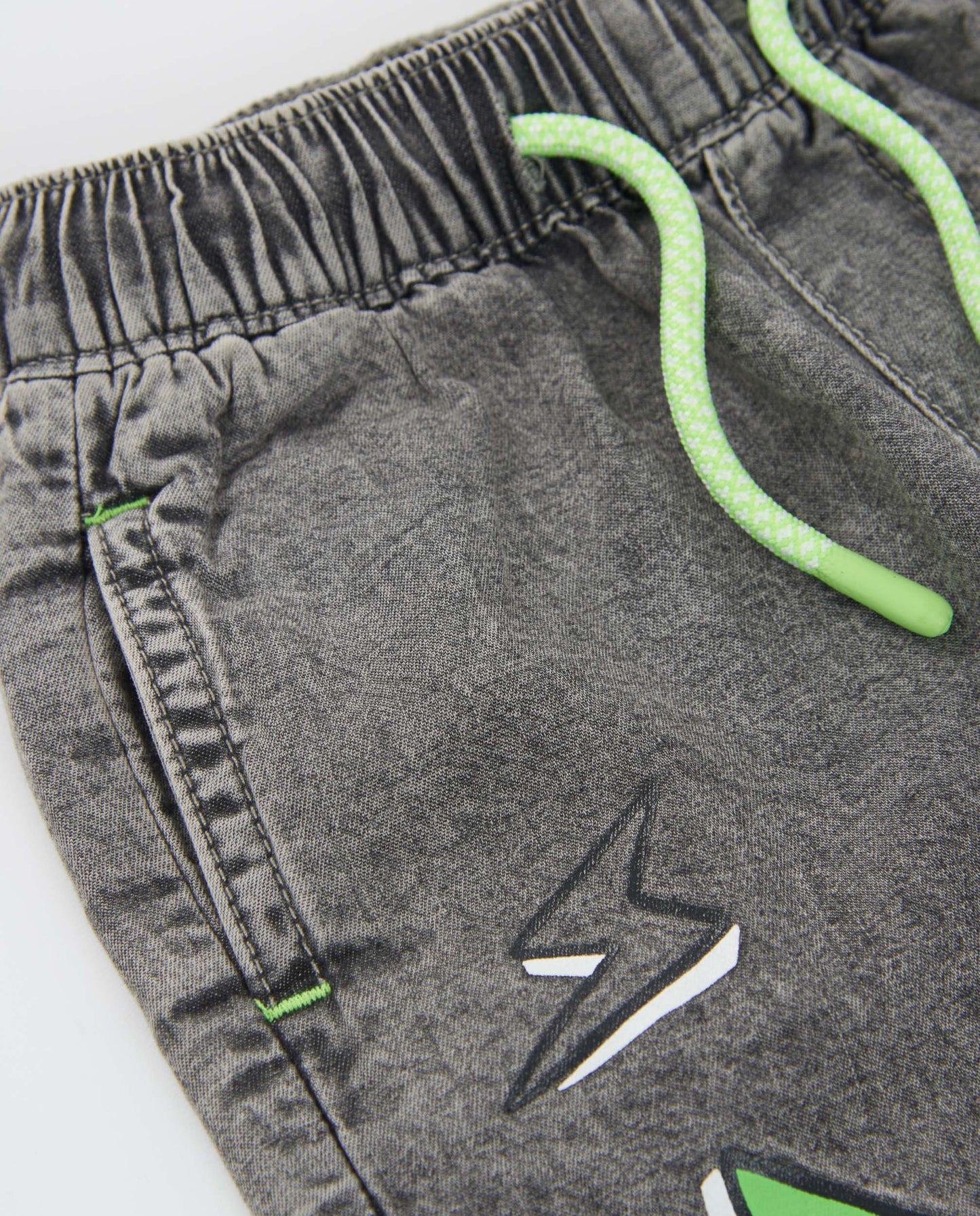 Woven Bermudas