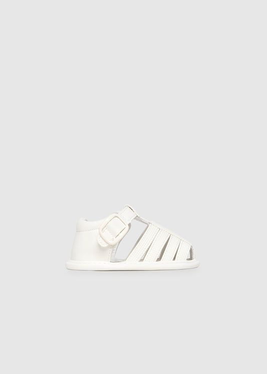 Πεδιλα Κλειστα